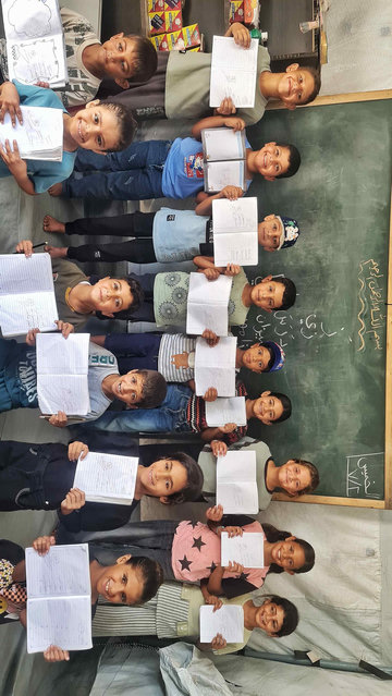 Here is a natural and heartfelt English translation:
These are a group of children who survived the genocide.
Today, they are studying at the school I established thanks to your support.
They all received perfect scores on their spelling test, and we would like to give them small prizes to encourage them to keep learning and working hard.
Is there anyone who would like to help make them smile by sponsoring these simple rewards?
@aral@mastodon.ar.al @fabio@manganiello.eu
Link https://chuffed.org/project/172097-help-the-palestinians-teach-their-children
#gaza #palestine