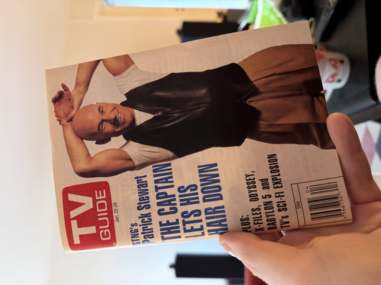 Actual copy of the magazine discussed in this thread. I'm holding it in my hand.