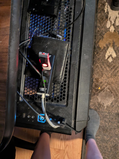 usb plugged into a usb hub