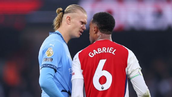 Arsenal's Gabriel and City's Haaland have many run-in's during their Premier League clashes.
Photo by Robbie Jay Barratt - AMA/Getty Images