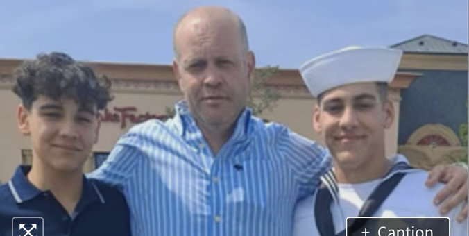 Pic of Lacerda and his two sons from the article.