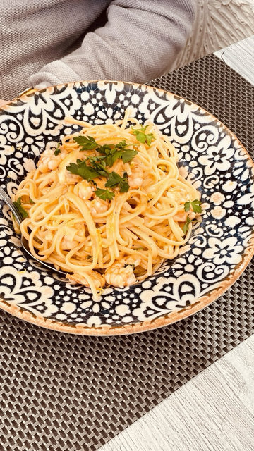 Spaghetti mit Parmesan, das war sehr lecker!